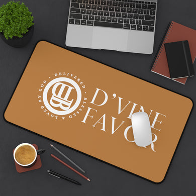 D'VINE FAVOR Logo - Tan  Desk Mat